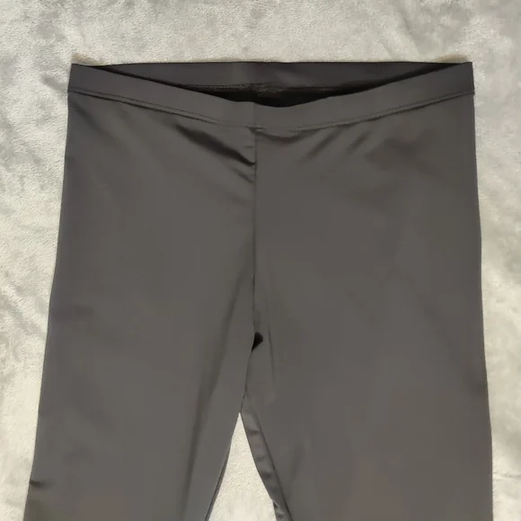 STEVE MADDEN Black Elastic Waistband Leggings - Picture 4 of 6